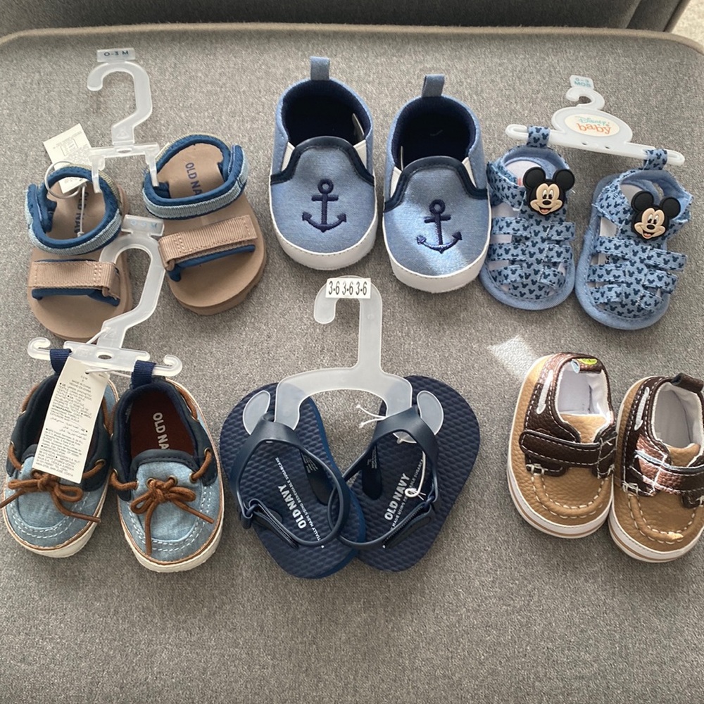 Boys baby shoes lot of 6 pairs